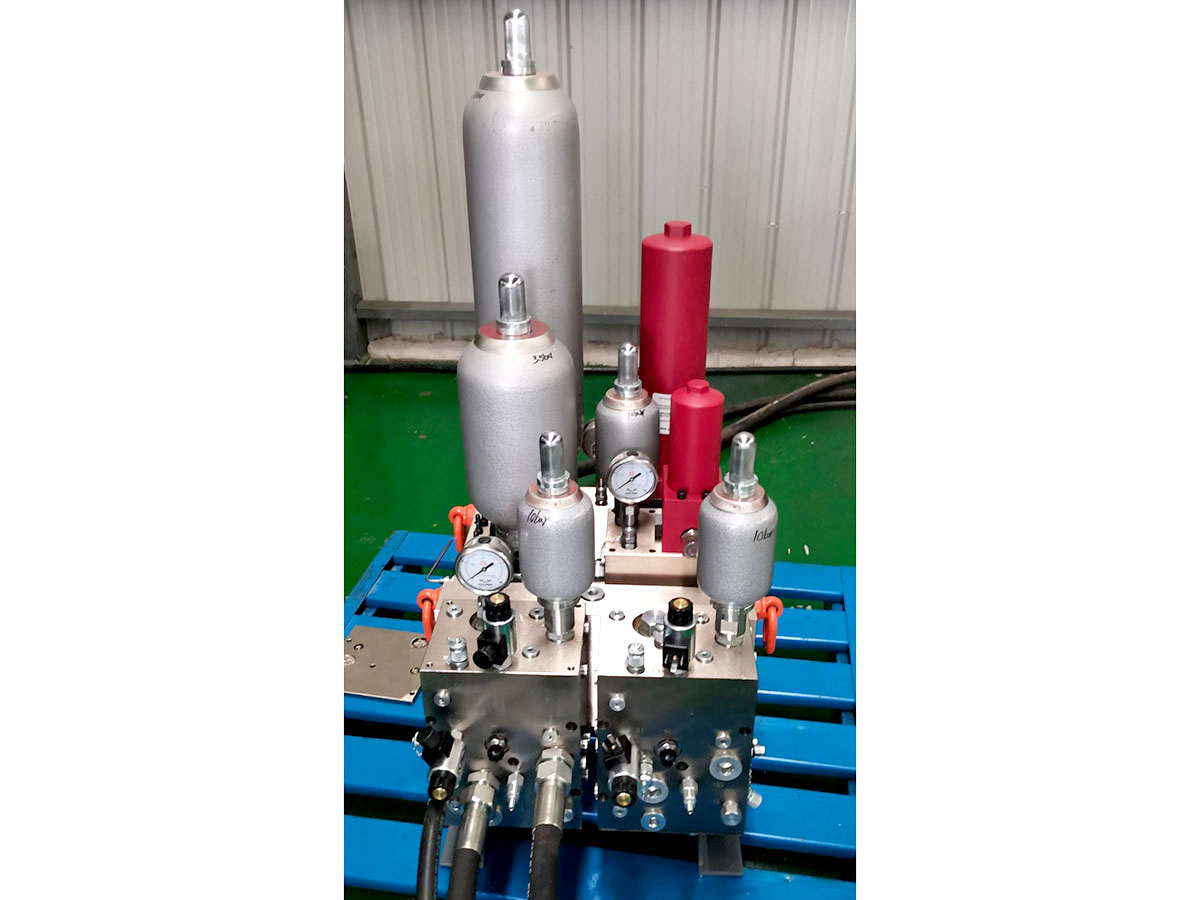 液壓子(zǐ)站(zhàn)